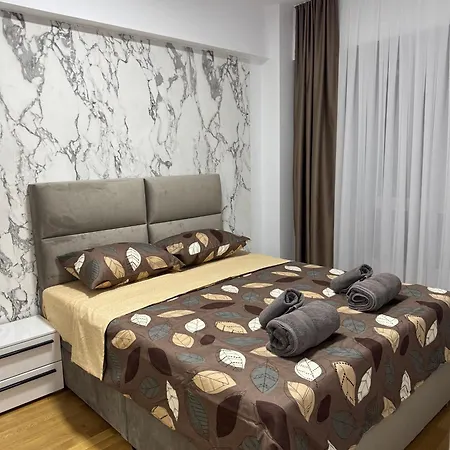 Lägenhet East Gate Luxury 2 *