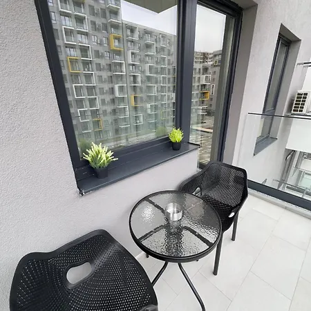 Lägenhet East Gate Luxury 2 *