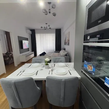 Lägenhet East Gate Luxury 2