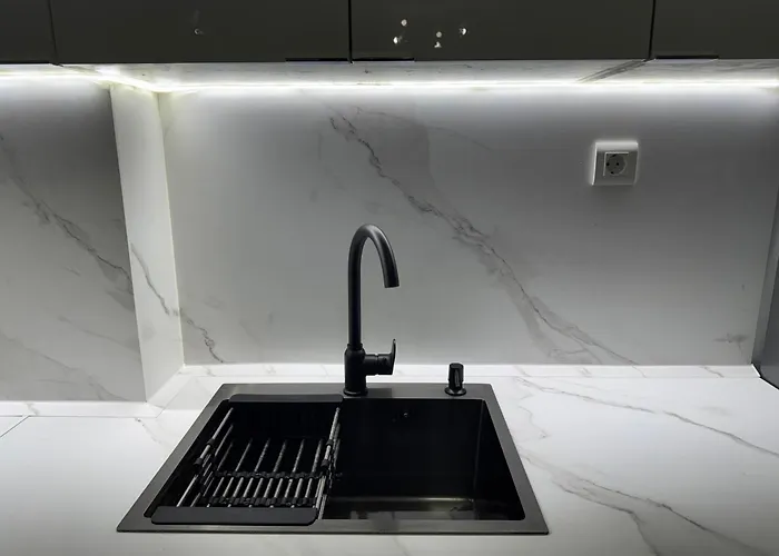 East Gate Luxury 2 Апартаменты Скопье