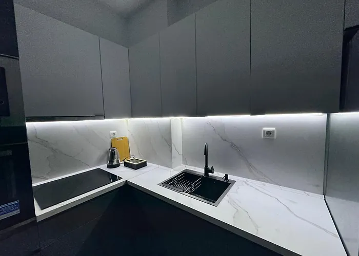 East Gate Luxury 2 Апартаменты