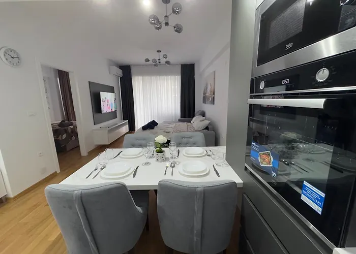 Апартаменты East Gate Luxury 2