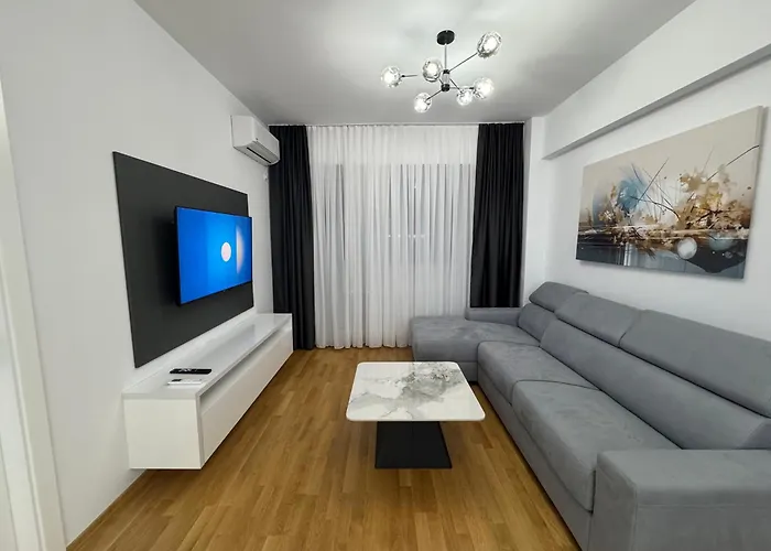 East Gate Luxury 2 Скопье